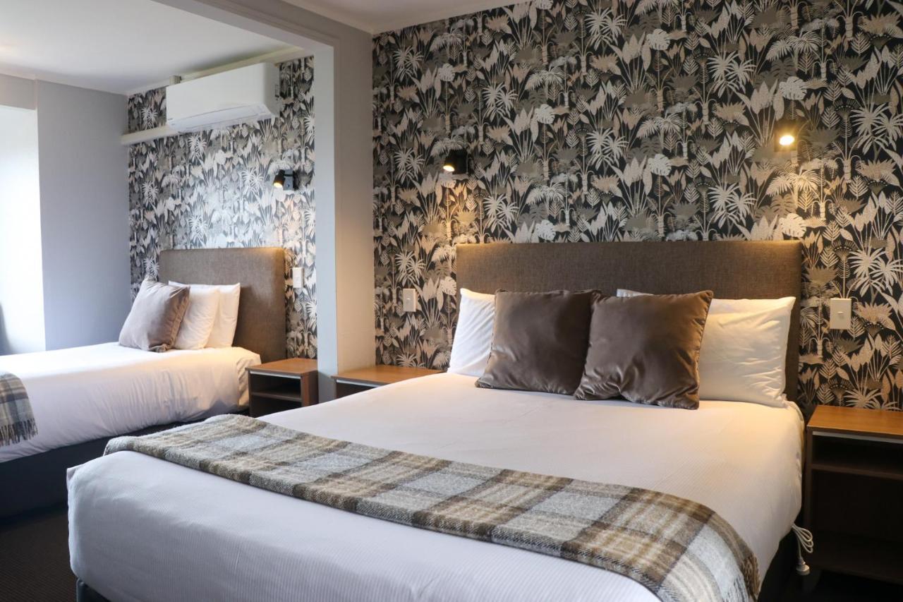 Suncourt & Conference Centre Hotel