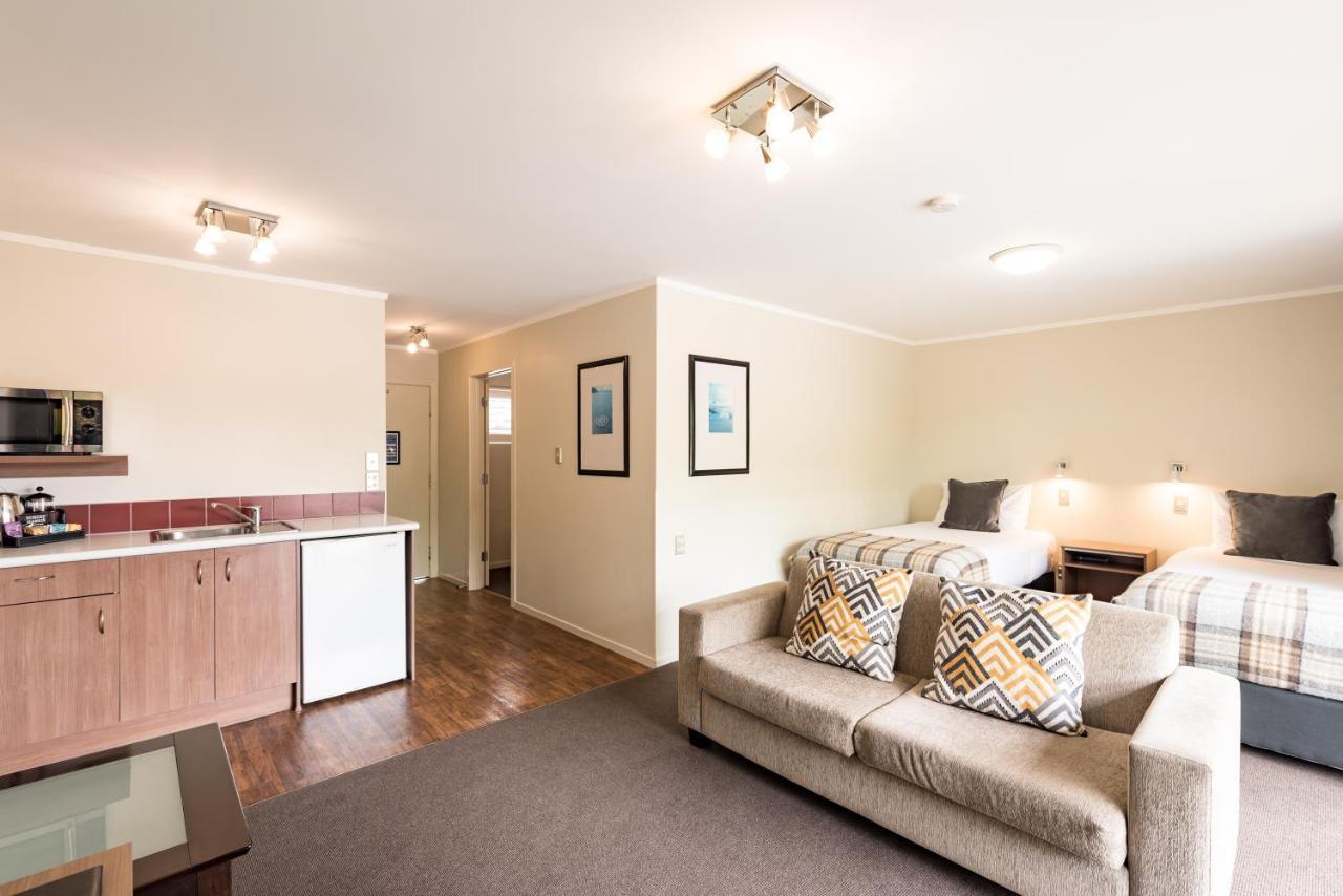 Hotel Suncourt & Conference Centre 4*