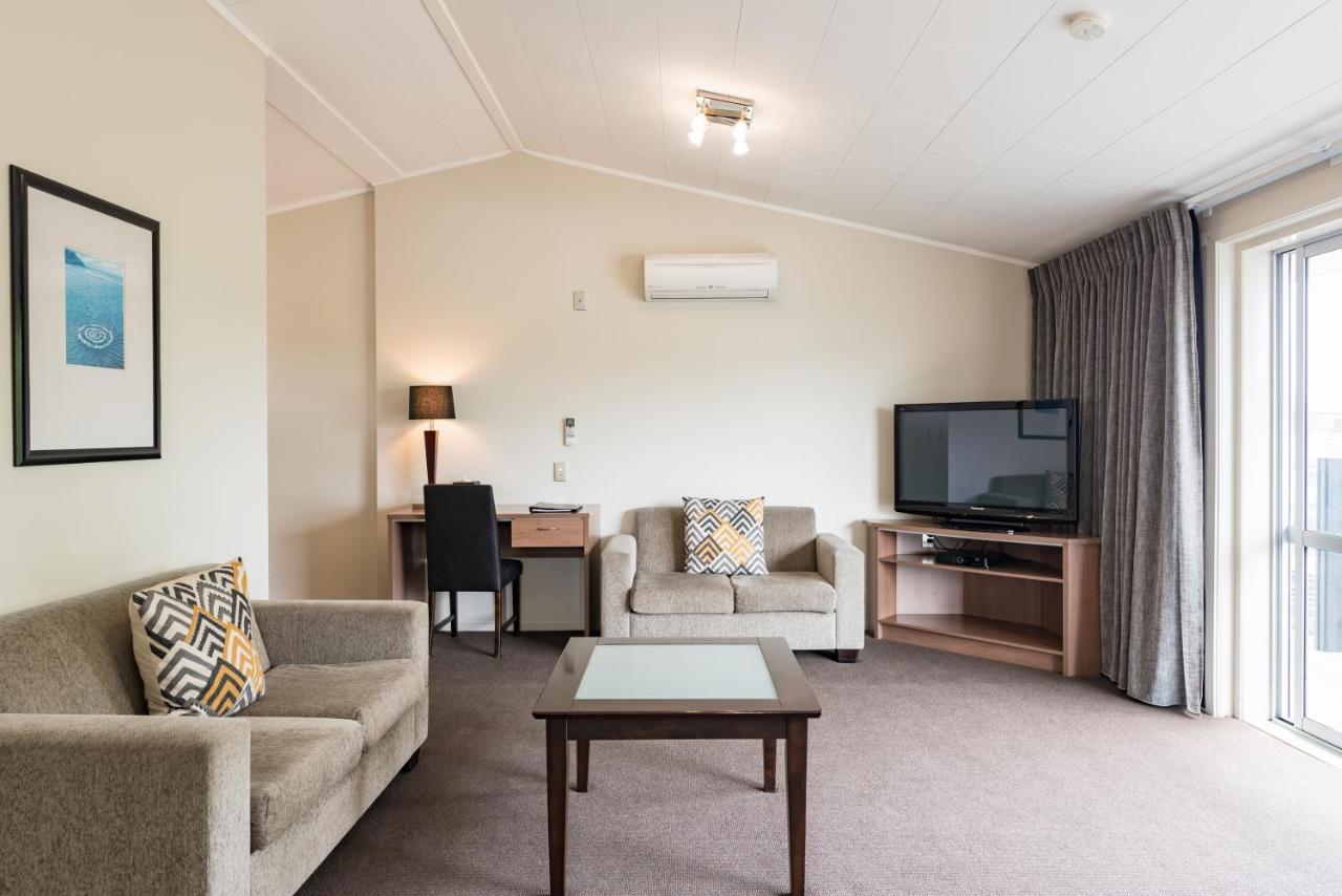 Suncourt & Conference Centre 4*